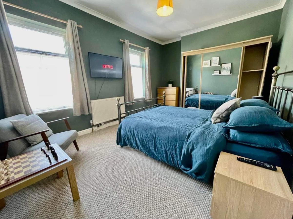 Spacious 3 Bedroom Retreat For Professionals Kingston upon Hull ภายนอก รูปภาพ